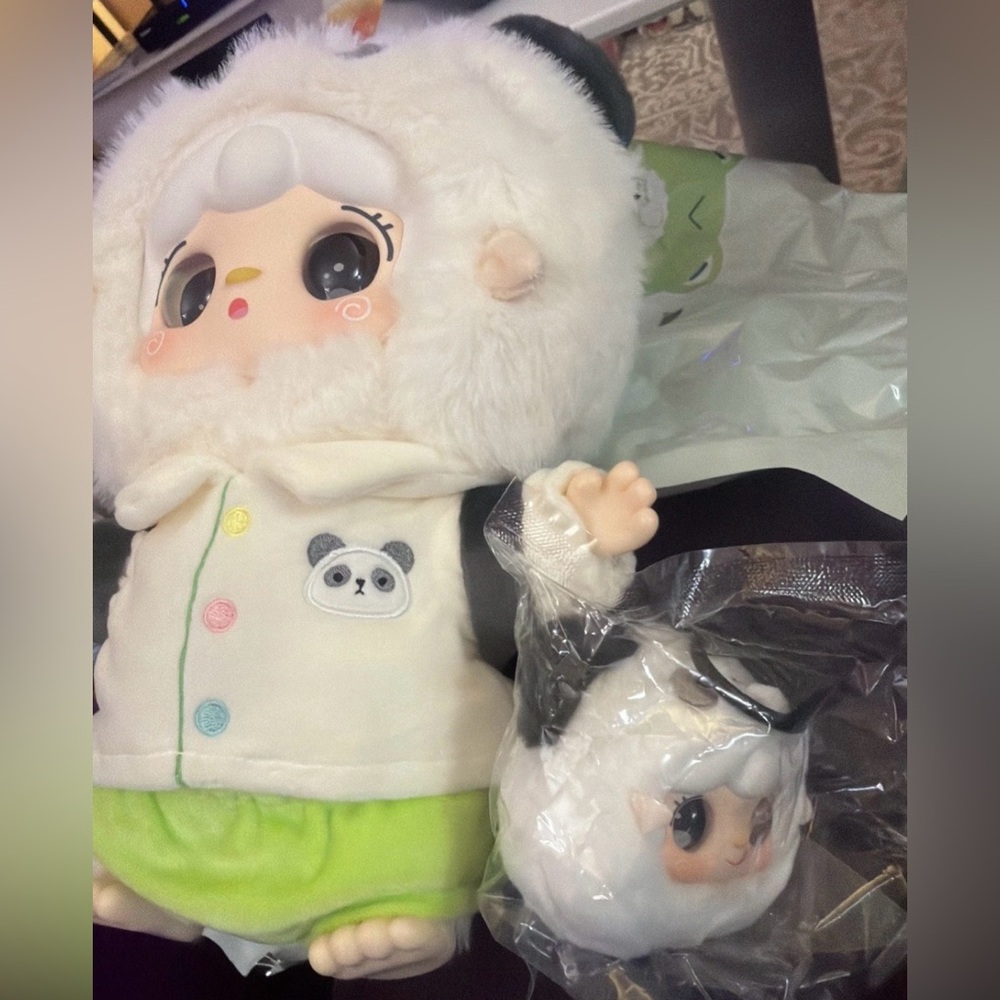 Yooki 400 Panda Doll And Keychain